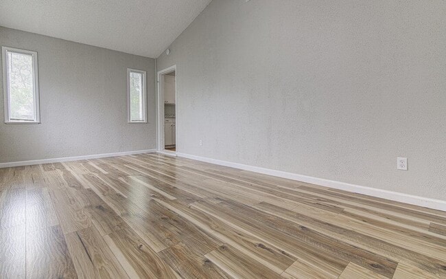 Building Photo - 1523 Weyford Dr