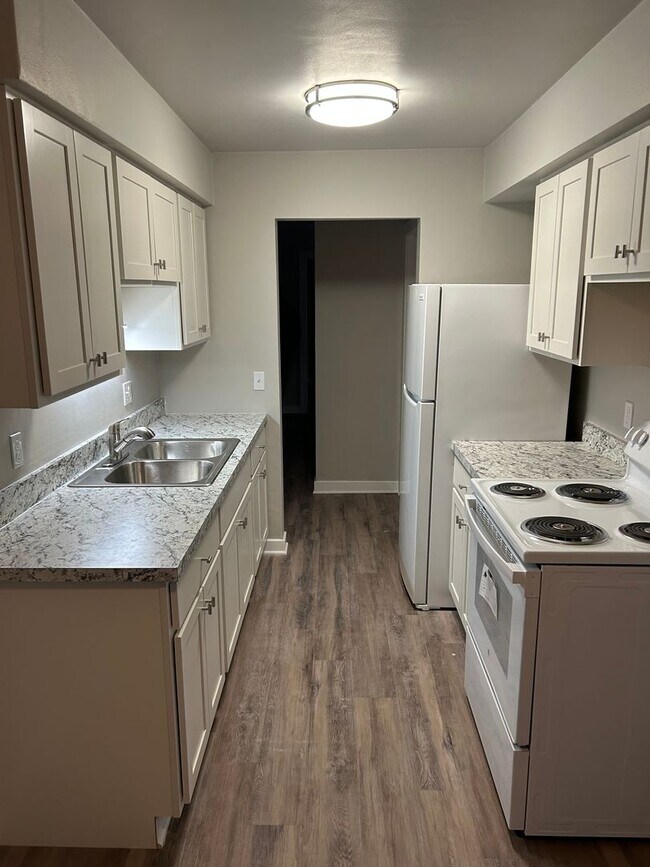 Interior Photo - Harrison Street
