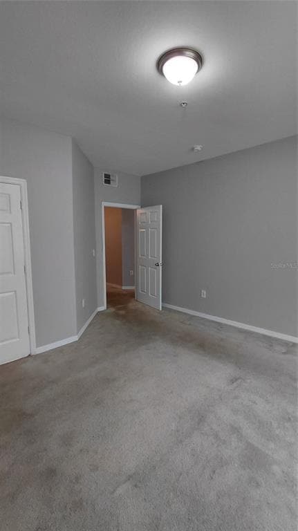 Building Photo - 2000 Erving Cir