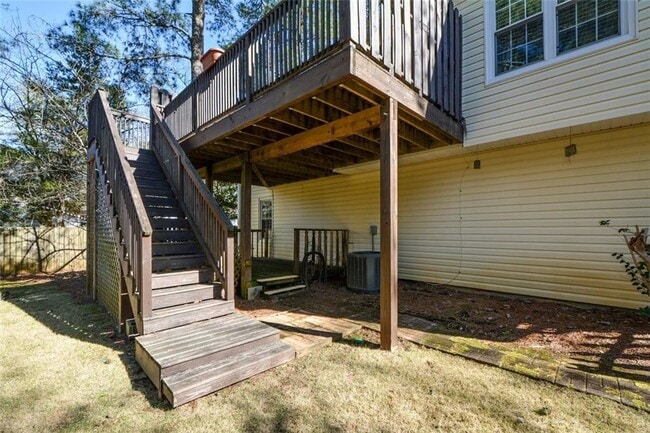 Building Photo - 115 Arborfield Way