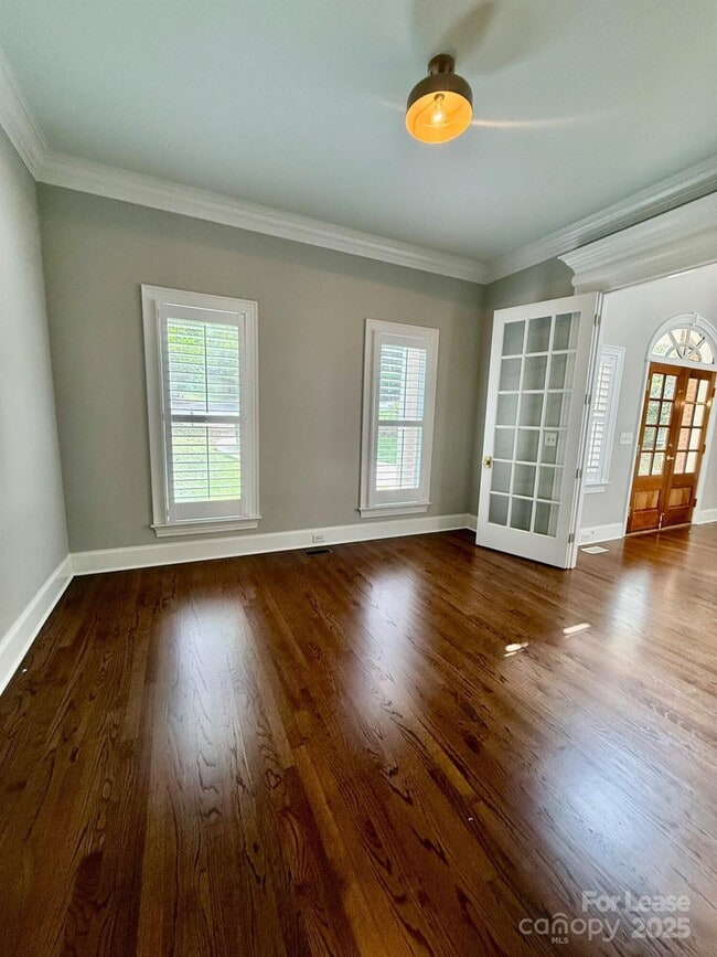 Building Photo - 1806 Asbury Hall Ct