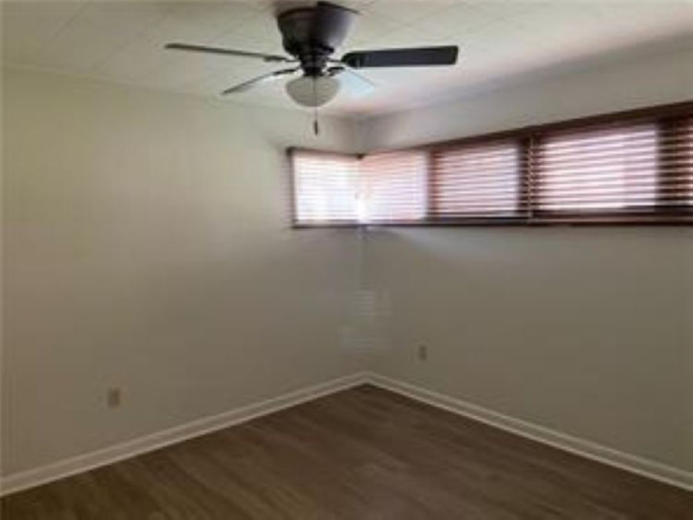 Bedroom 1 - 247 Opal St