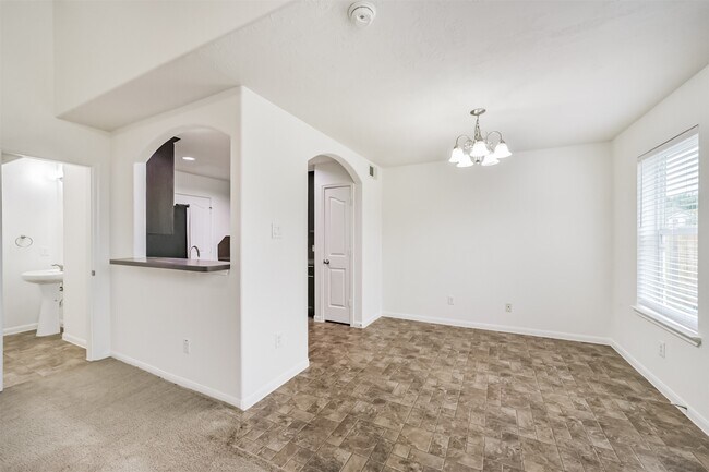 Building Photo - 9334 Valley Tree Ln