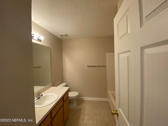 Building Photo - 8204 White Falls Blvd