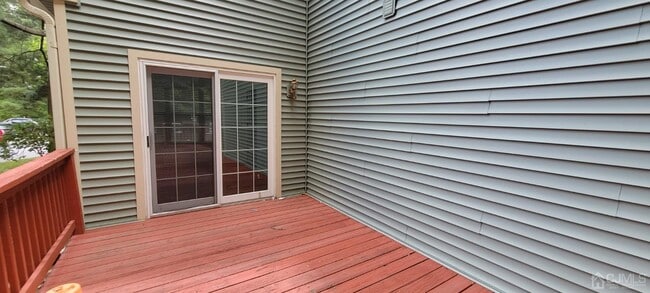 Building Photo - 1408 Locust Ct