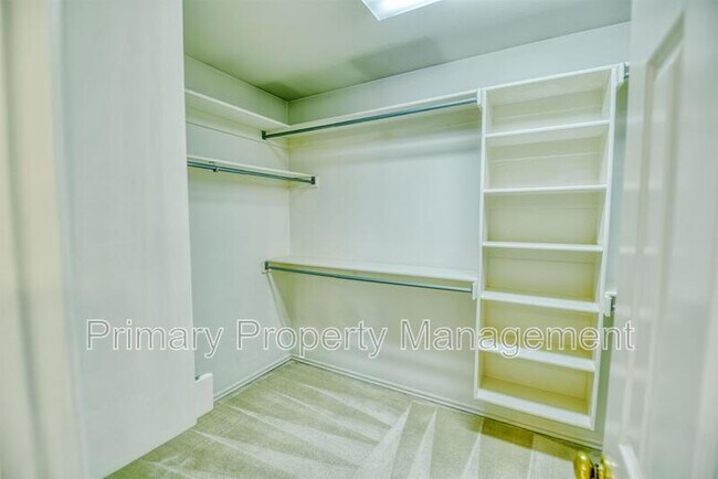 Building Photo - 15501 Arbuckle Heights