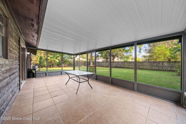 Building Photo - 410 Albenga Rd NW