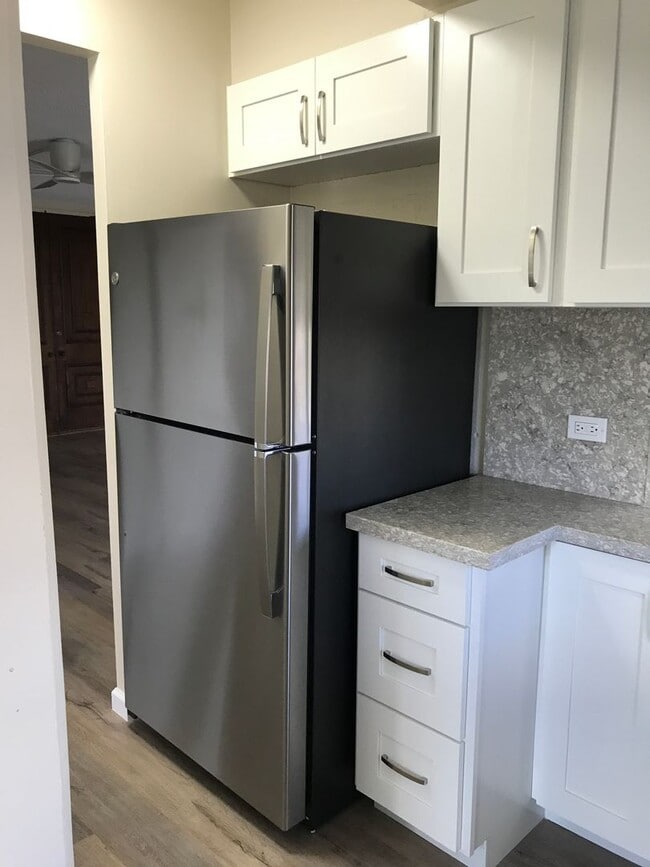 Building Photo - CORONET