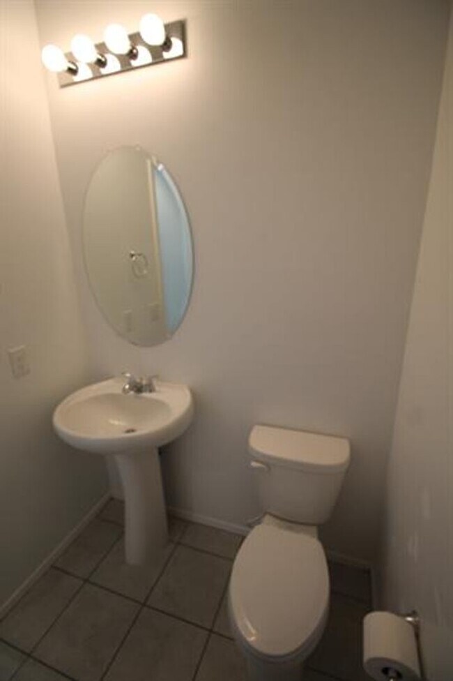 Building Photo - STUNNING 4-Bedroom + Den Home in Gladden Farms!!!!! SOLAR PANELS!!!