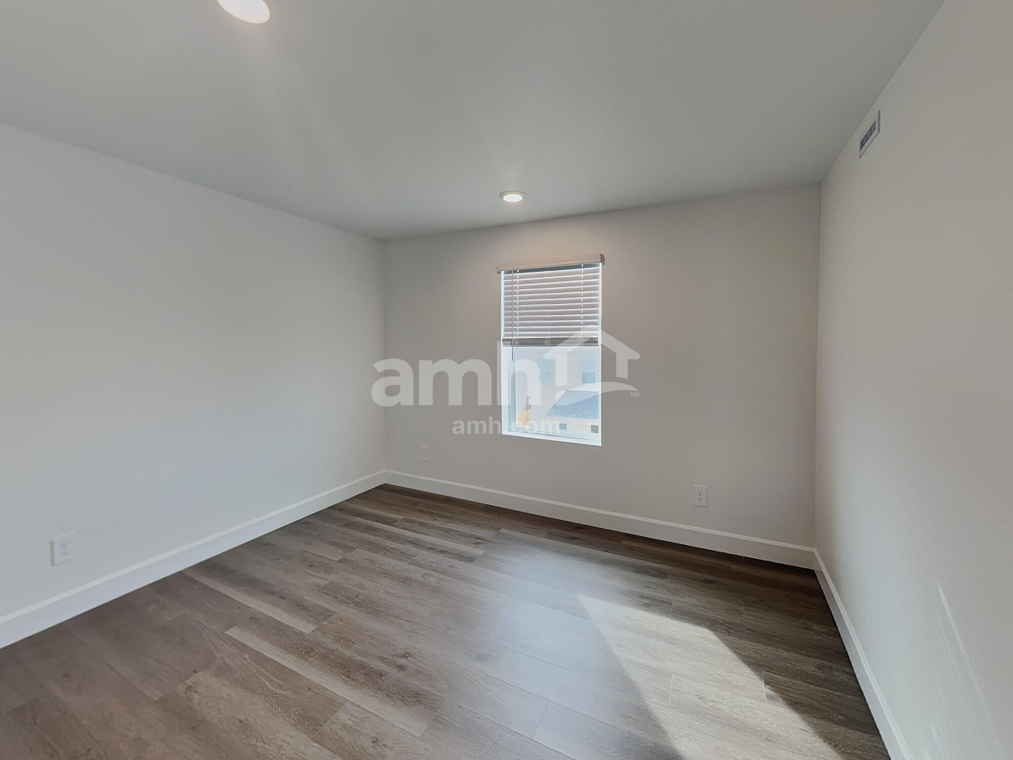 Building Photo - 10085 Abilene St