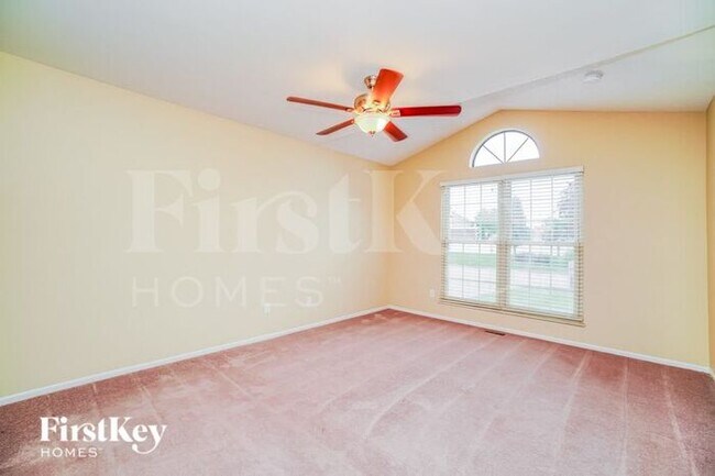 Building Photo - 1103 Crestview St