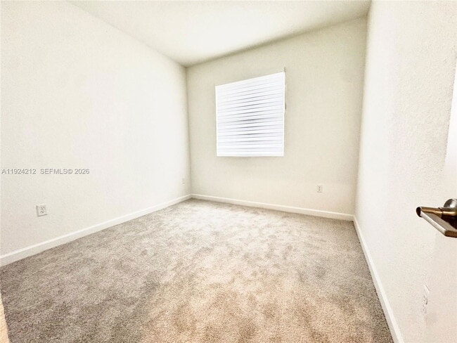 Building Photo - 1116 SW 3rd Terrace