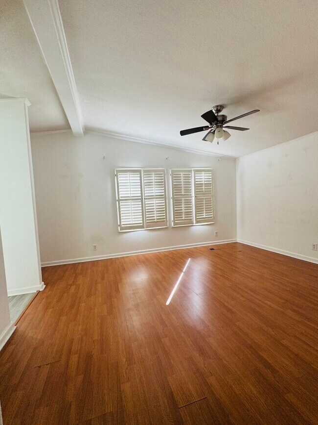 Building Photo - 10118 Berrypatch Ln