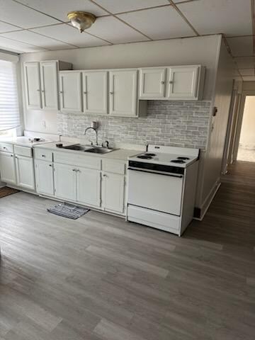 Kitchen- Shared - 32168 Broad St