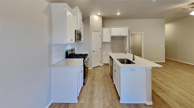 Building Photo - 9105 NW 127th St