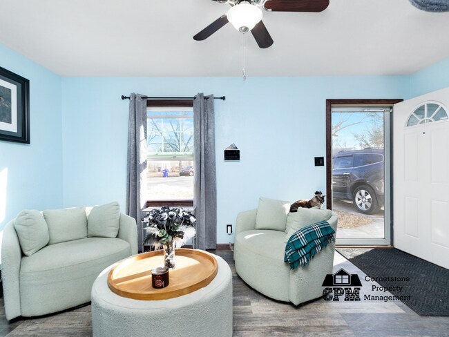 Building Photo - Cozy cul-de-sac home