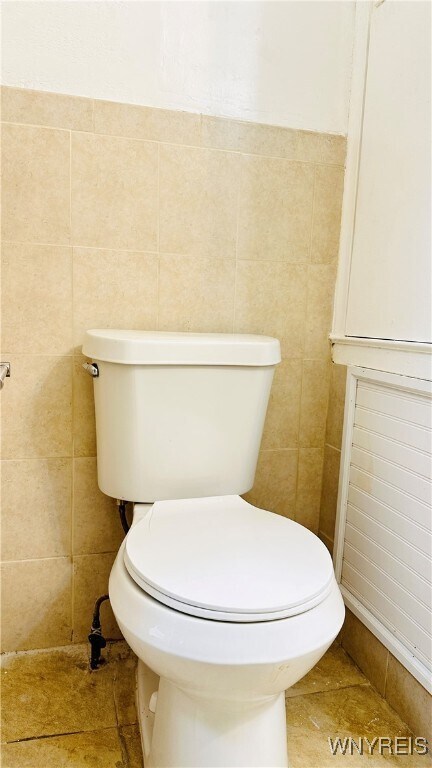 Building Photo - 701 Cedar Ave