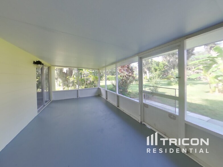 Building Photo - 361 Sagewood Dr