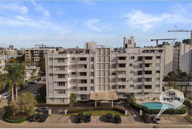 Building Photo - 1075 92nd St