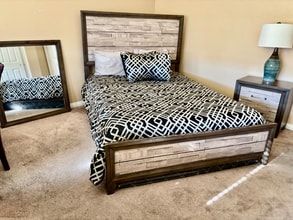 Building Photo - 1700 Deep Spring Ave