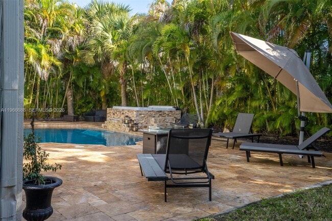 Building Photo - 7875 NW 110th Dr