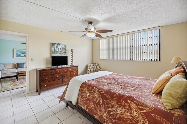 Building Photo - 2450 DC Country Club Boulevard