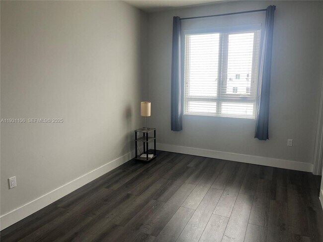 Building Photo - 6415 NW 102nd Path