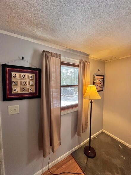 Building Photo - 11 Headwall Dr