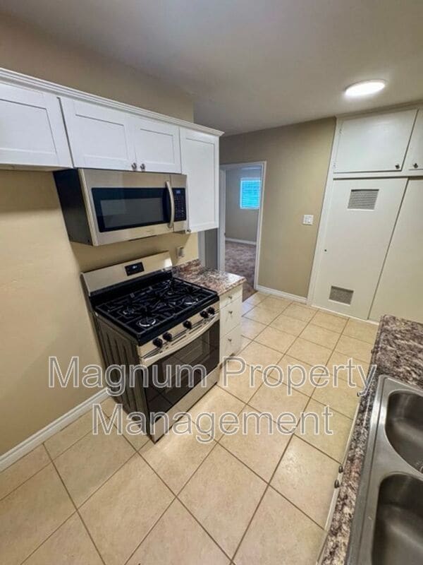 Building Photo - 29002 Goetz Rd