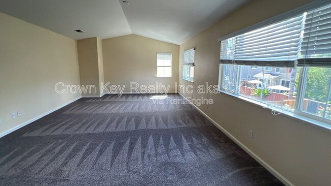 Building Photo - 1140 Dominique Dr