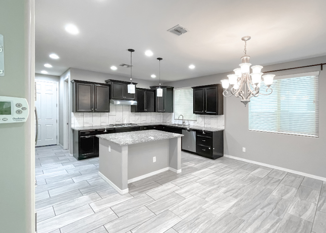 Building Photo - 118 E Canyon Way