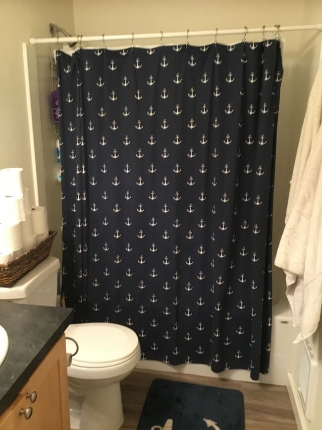 Building Photo - 325 N Jefferson St