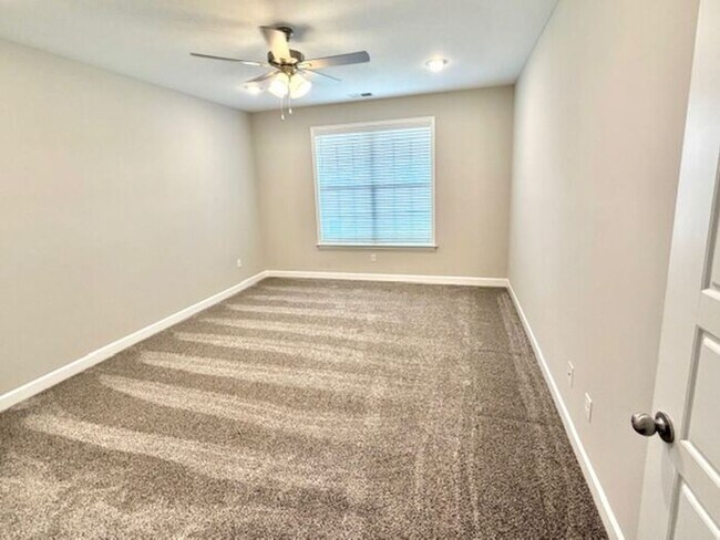 Building Photo - Now Leasing a 4-Bedroom 2.5 Home In Somerville, TN. Availalbe NOW!