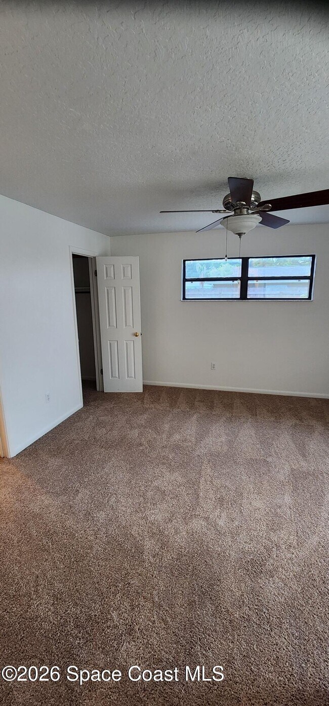 Building Photo - 1795 Bayberry Dr
