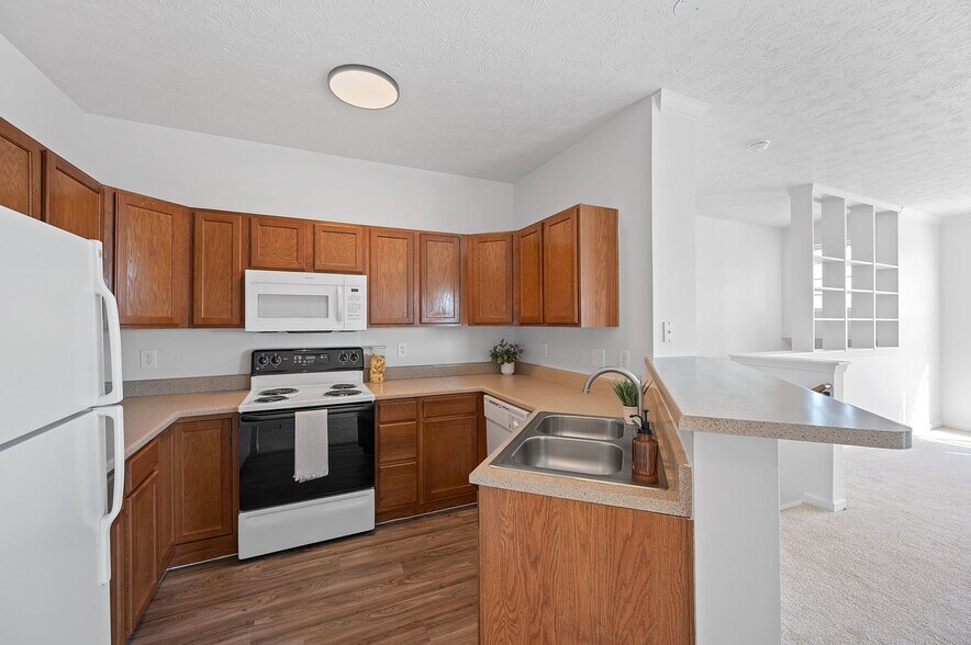 Interior Photo - The Heights at Bridgewater Crossing