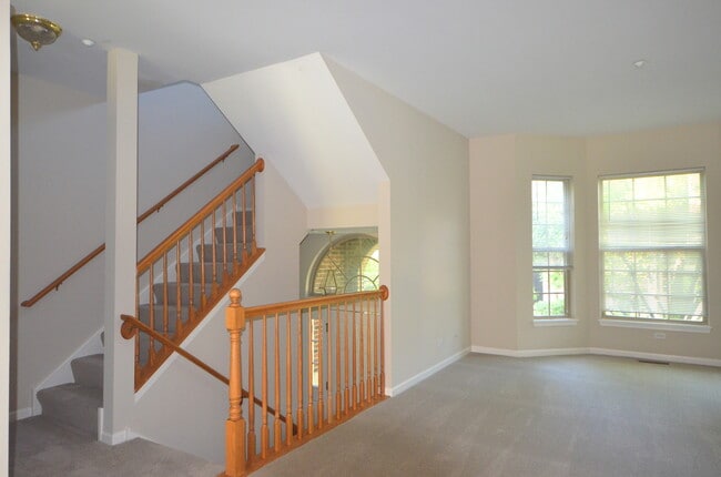 Building Photo - 536 Prestwick Ln