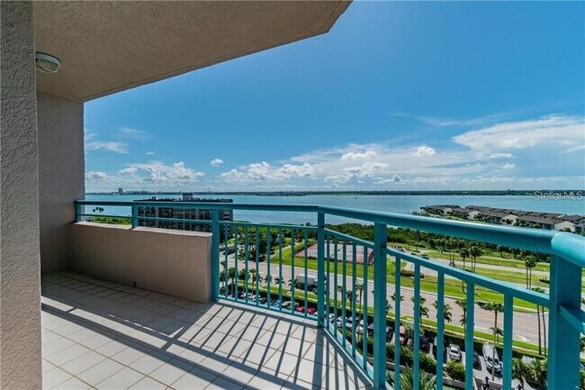 Building Photo - 1540 Gulf Blvd