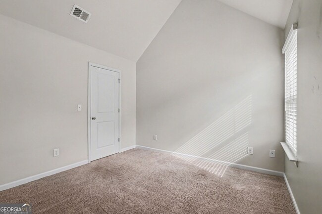 Building Photo - 6276 Noreen Wy