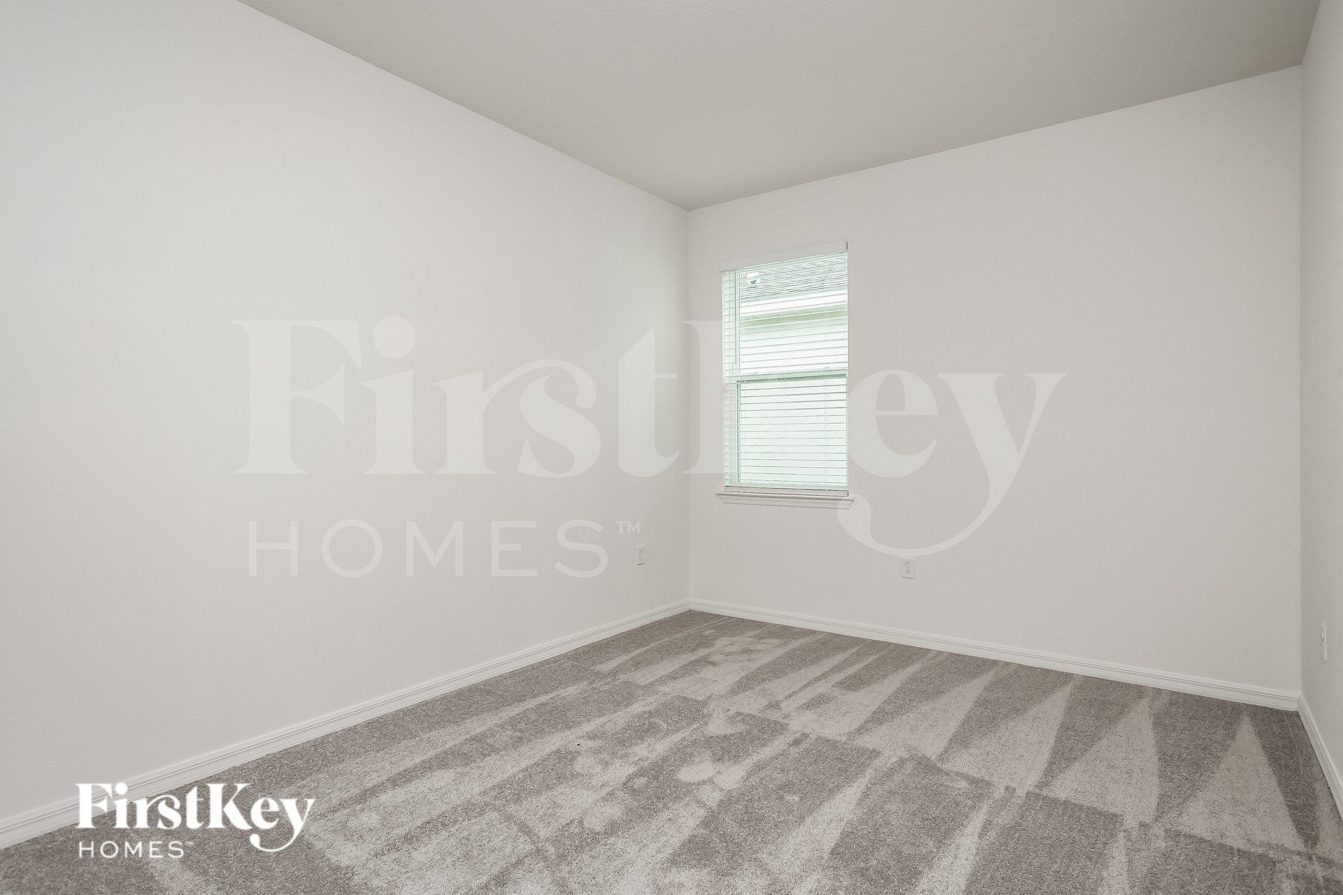 Building Photo - 1173 Spokane Pt