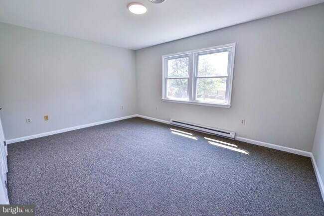 Building Photo - 13929 Green Mountain Dr