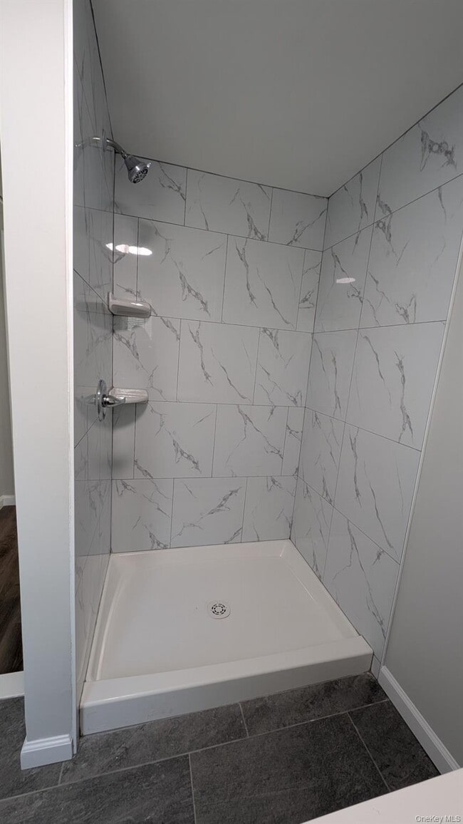 Building Photo - 9 Park Ave