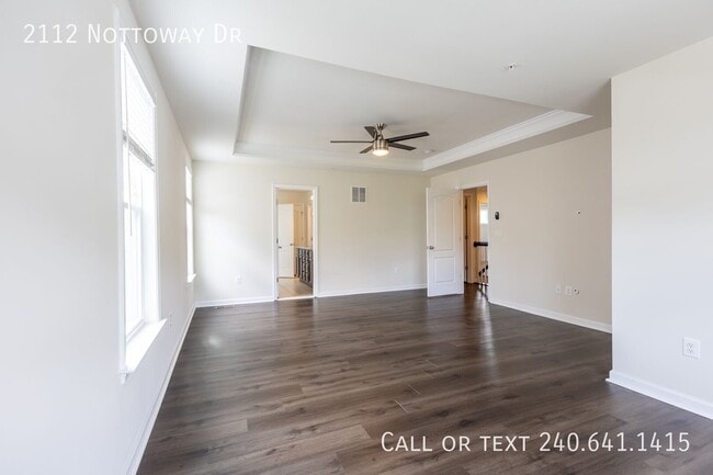 Building Photo - 2112 Nottoway Dr