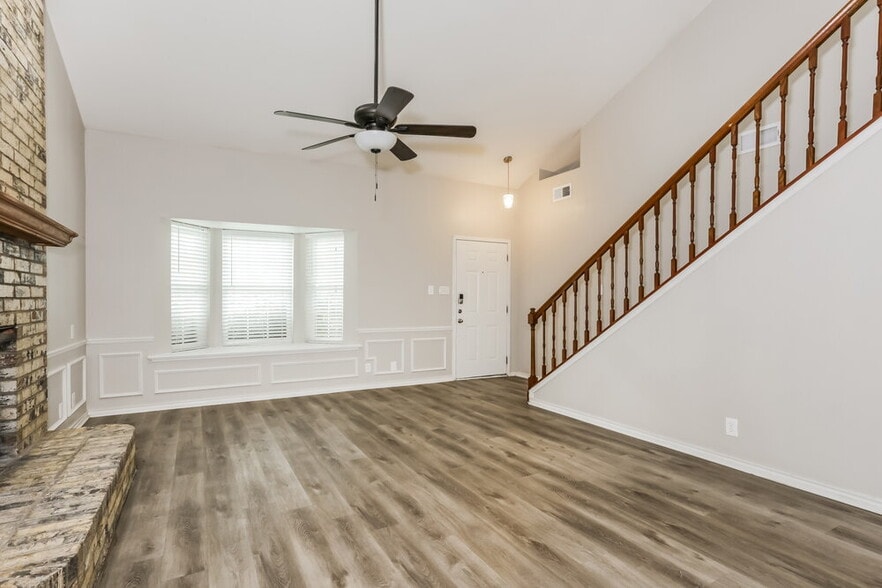 Building Photo - 3355 Brooke St