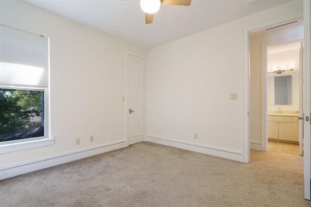 Building Photo - 5604 Matalee Ave