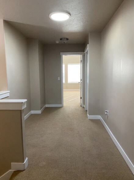 Building Photo - 3781 W Mandrake View Ct