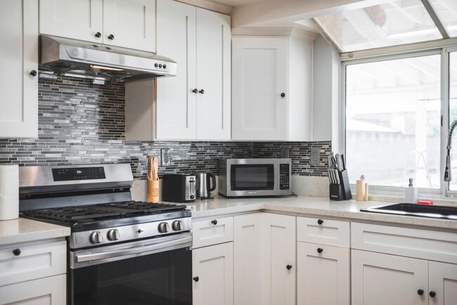 Building Photo - 1519 Walnut Ave