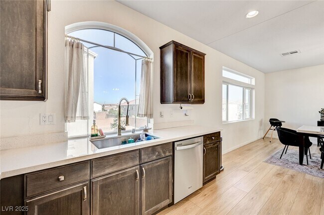 Building Photo - 6328 Rock Strm Ln