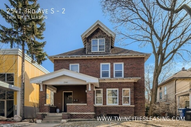 Primary Photo - 2541 3rd Ave S