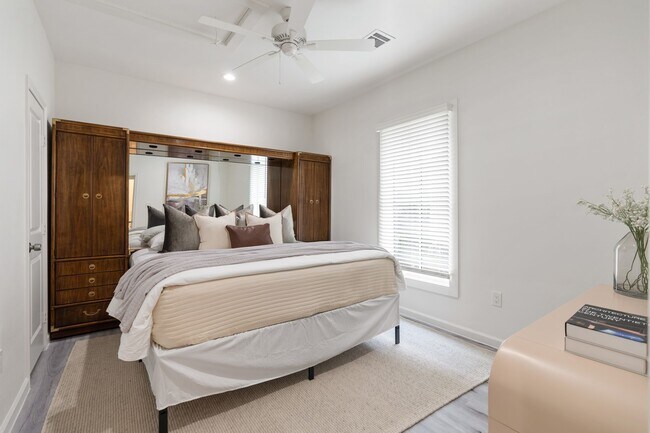 Building Photo - 1116 Nadine St