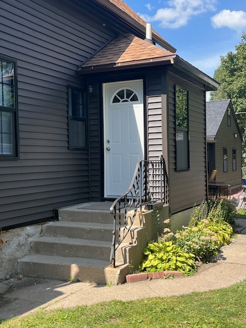 Building Photo - 1411 Portland Ave